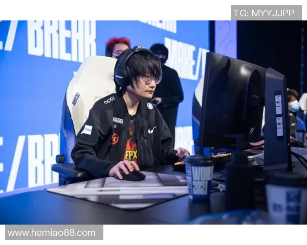 电竞数据独家解析FPX当前状态与历史表现的深度对比分析